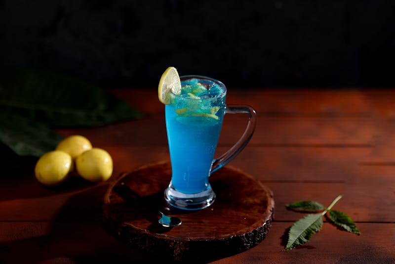 Iced Tea with lemon and mint